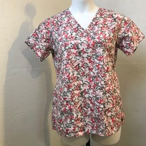 MedGear Scrub Top Butterfly Pattern Pink size M
